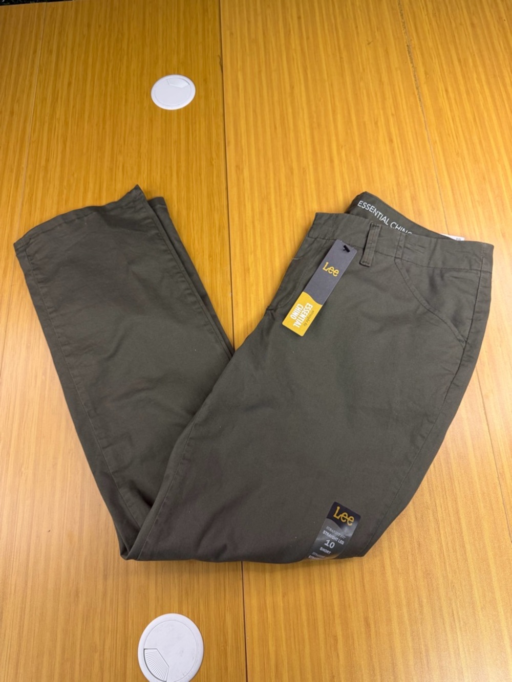 New Lee Women's Olive Essential Chino Pants Size 10 Short Straight Leg Fit